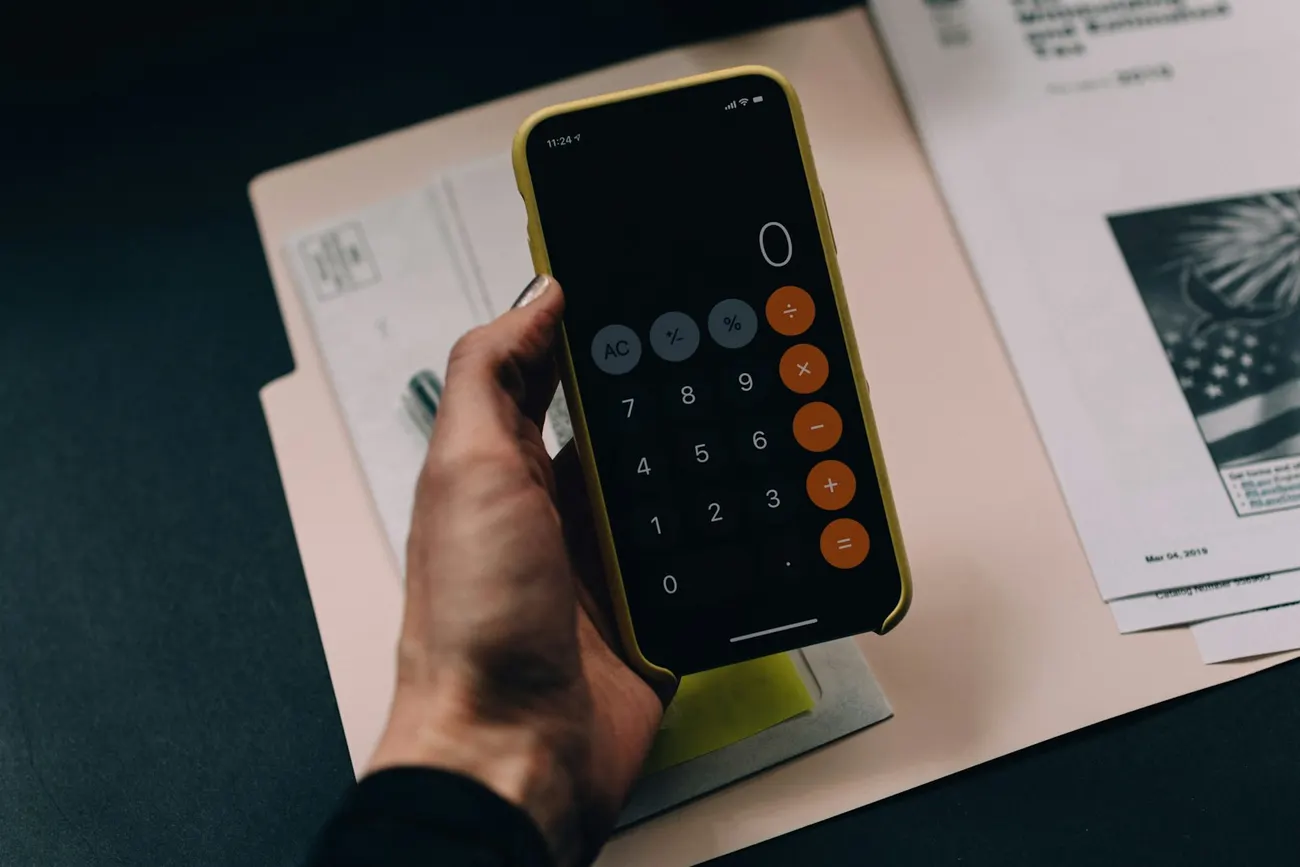 Calculadora sobre documentos financeiros